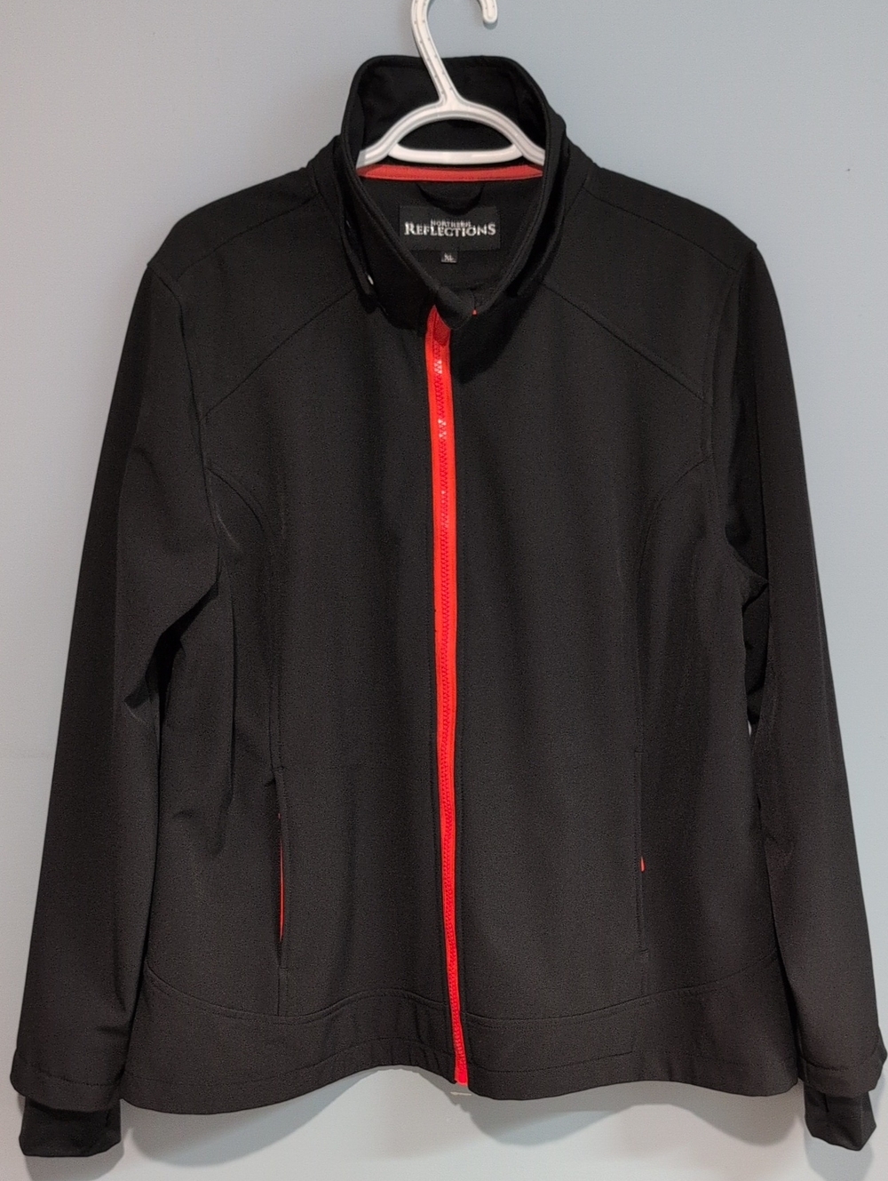 Northern Reflections Women's  Softshell Black Jacket Size XL